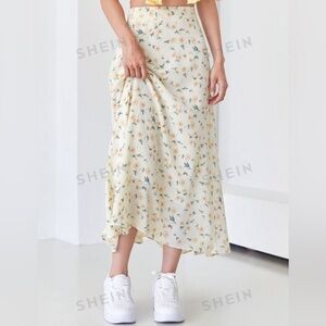 Floral high waist skirt